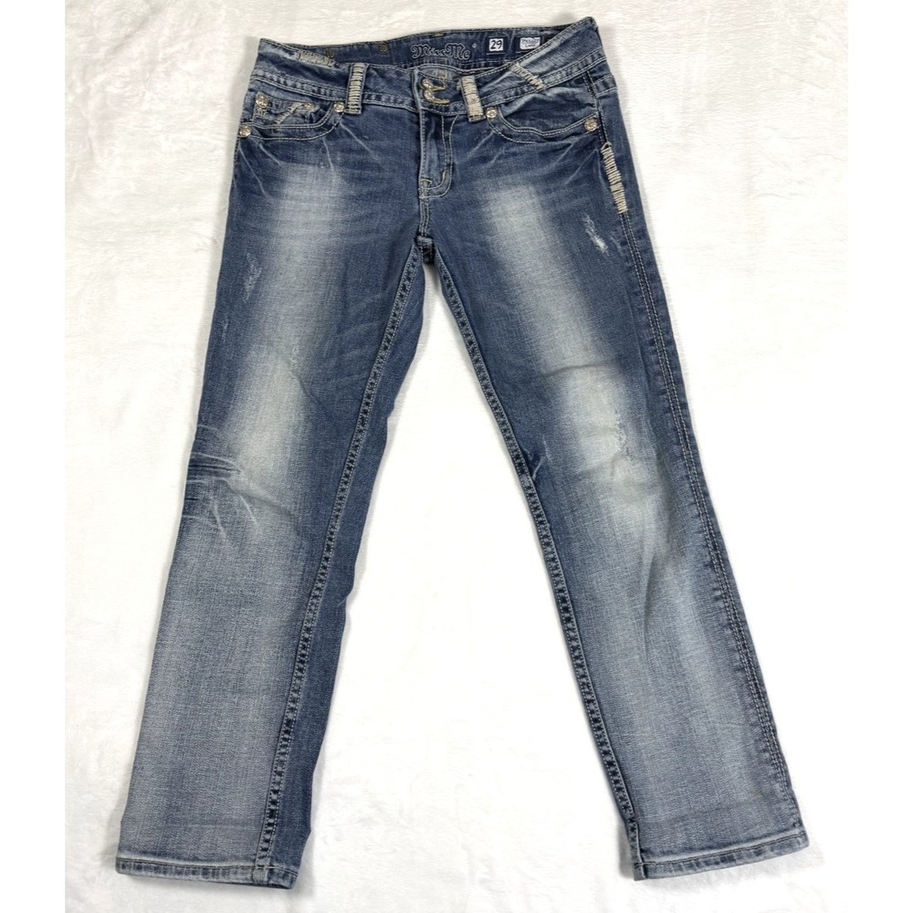Miss Me Capri Jeans Women's 29 Rhinestone Flap Pocket Embroidered Stretch Denim
